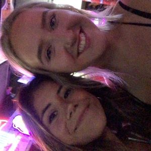 Meet your Posher, Becky